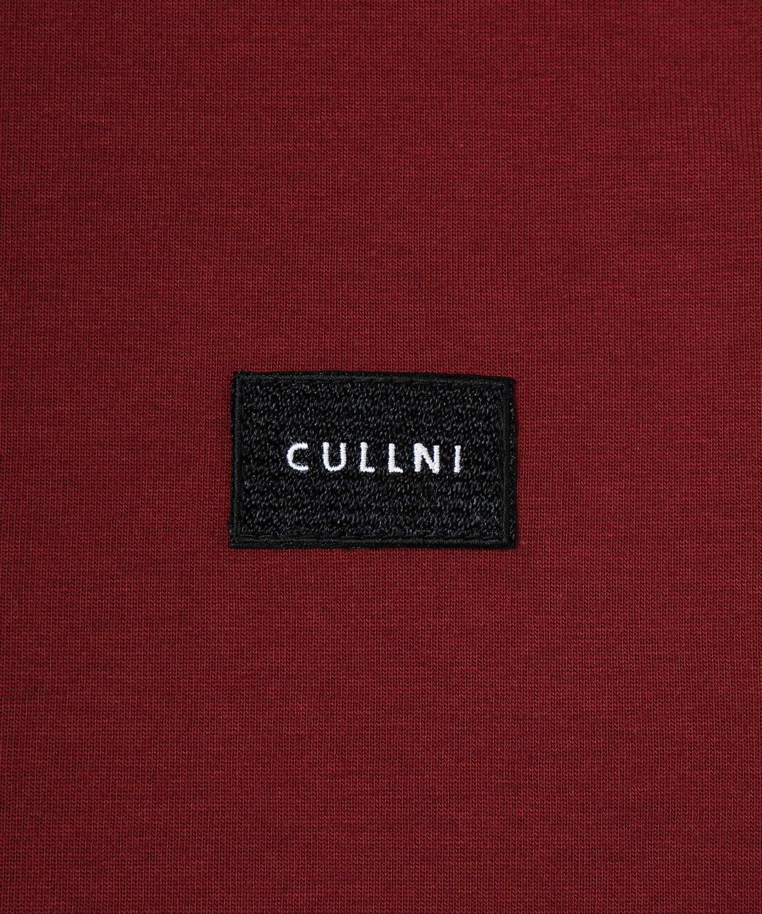 CULLNI Embroidery Patch Short Sleeve Pullover