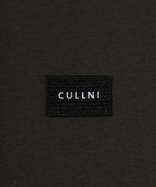 CULLNI Embroidery Patch Short Sleeve Pullover