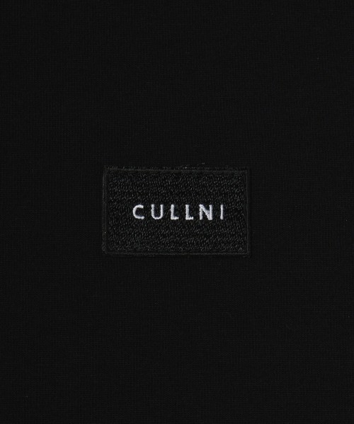 CULLNI Embroidery Patch Short Sleeve Pullover