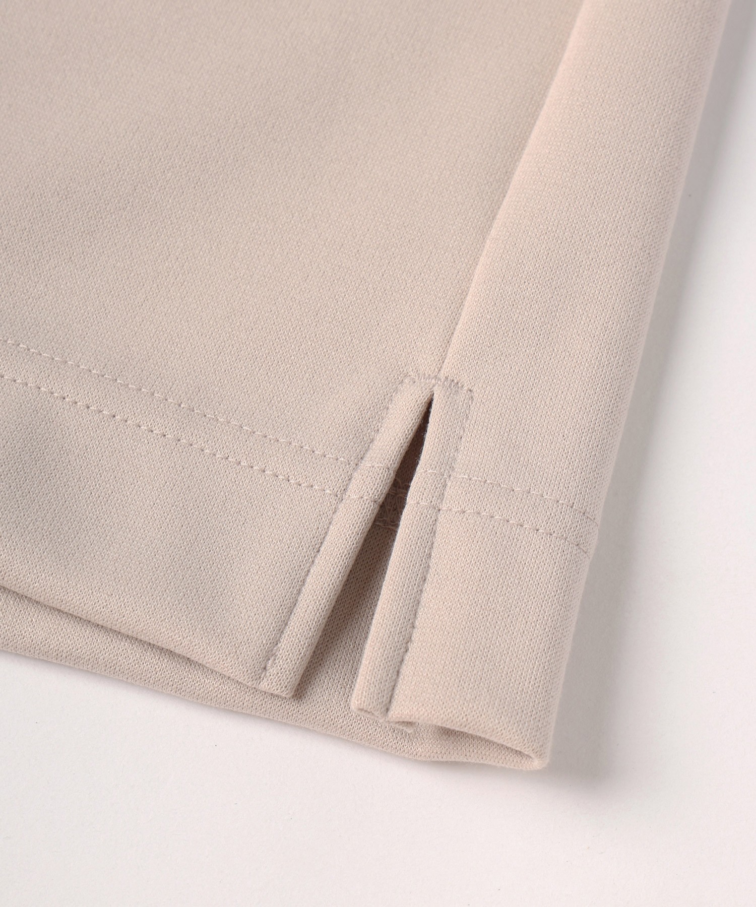 CULLNI Logo Embroidery Short Sleeve Pullover