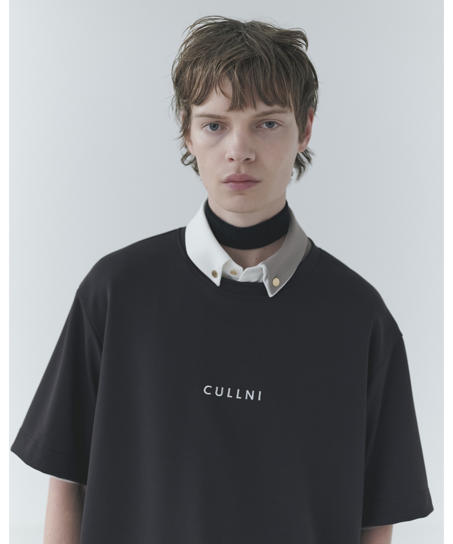 CULLNI Logo Embroidery Short Sleeve Pullover