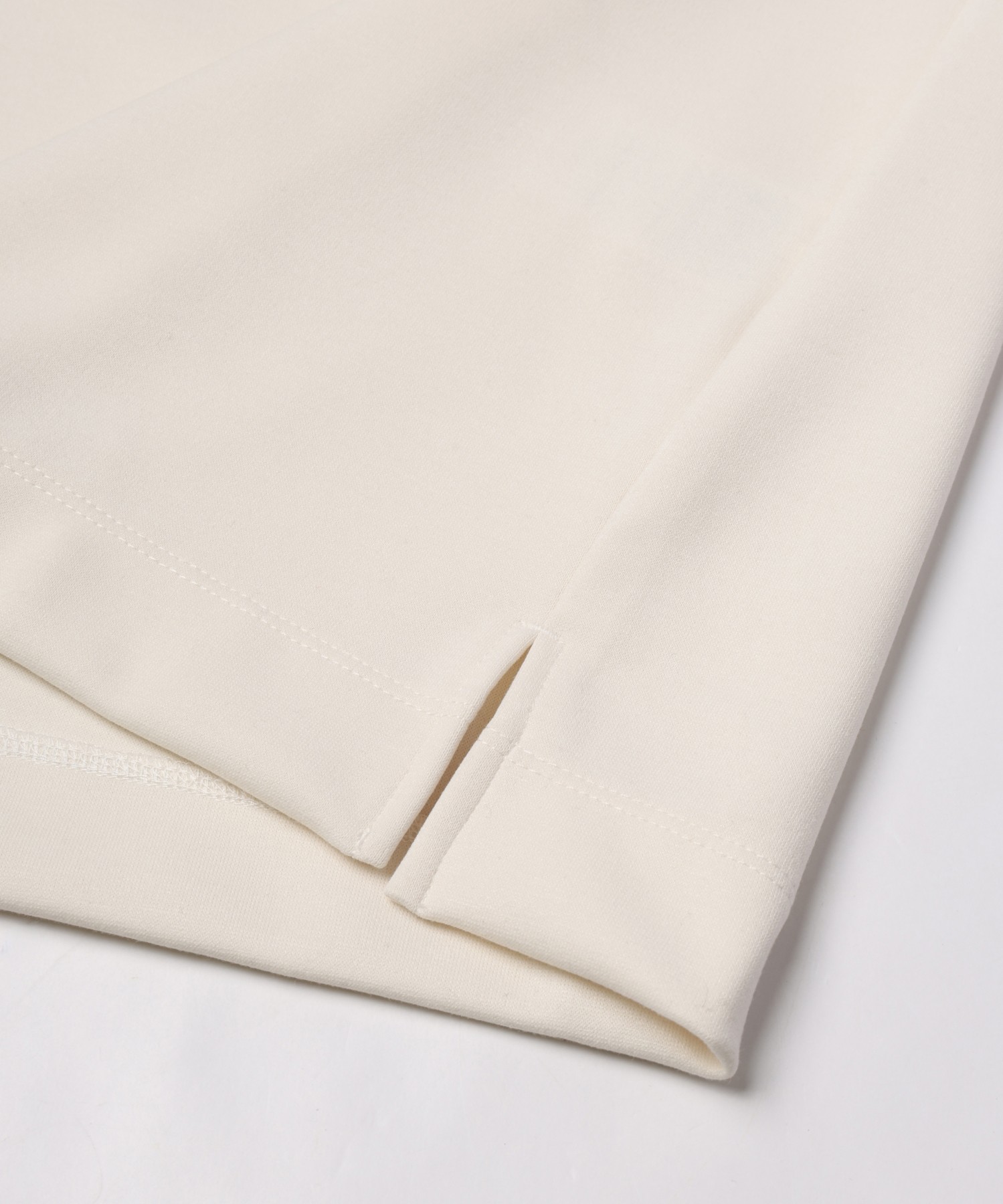 CULLNI Logo Embroidery Short Sleeve Pullover