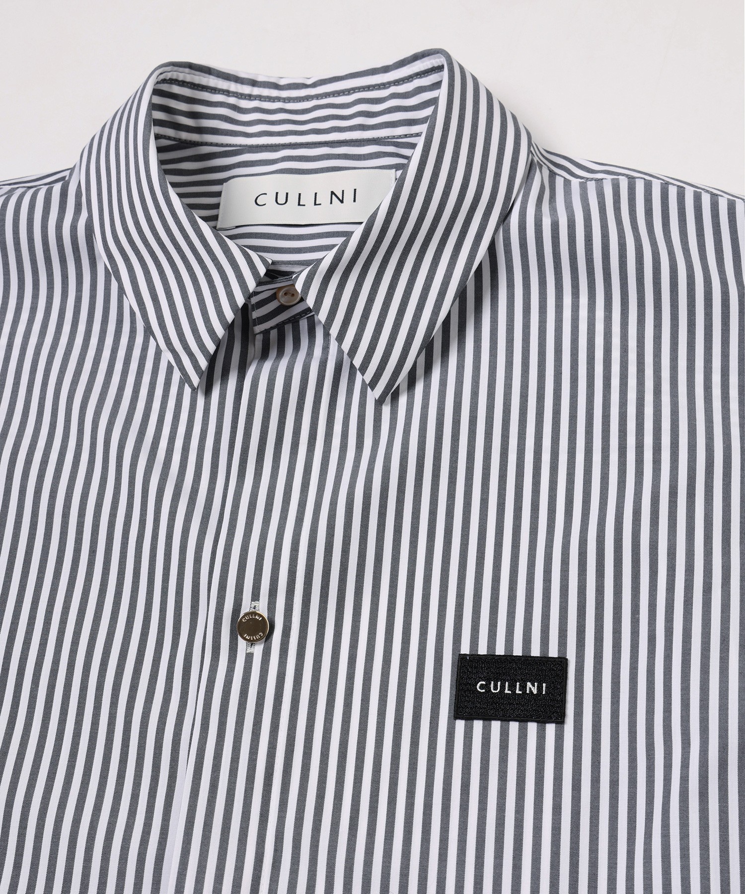 Stripe Front Fly Embroidery Patch Shirt