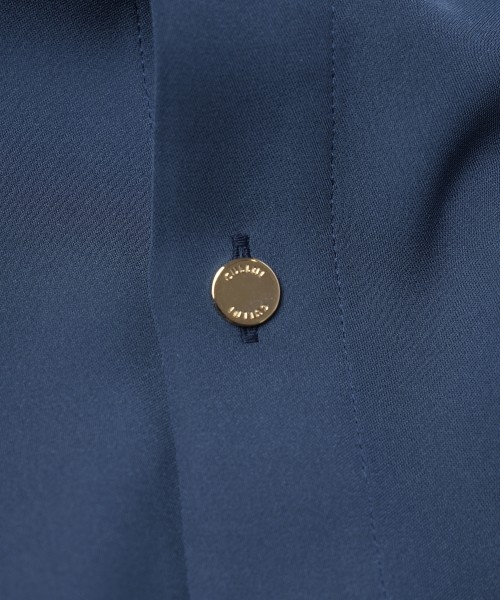 Double Satin Minimal Chin Tab Long Sleeve Shirt