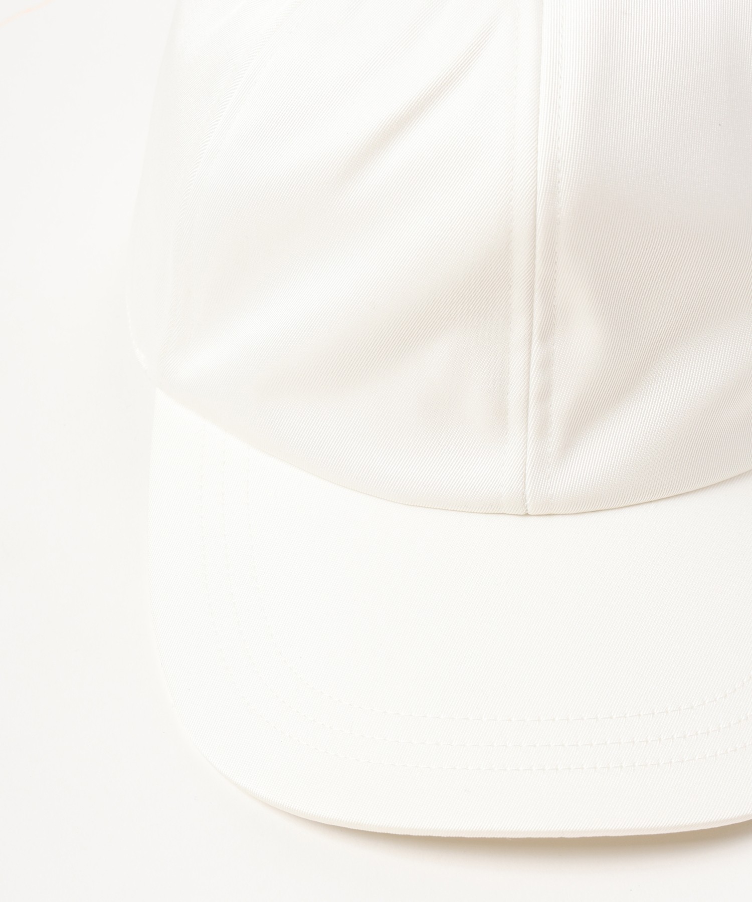 Luxury Double cross Leather Emblem Cap