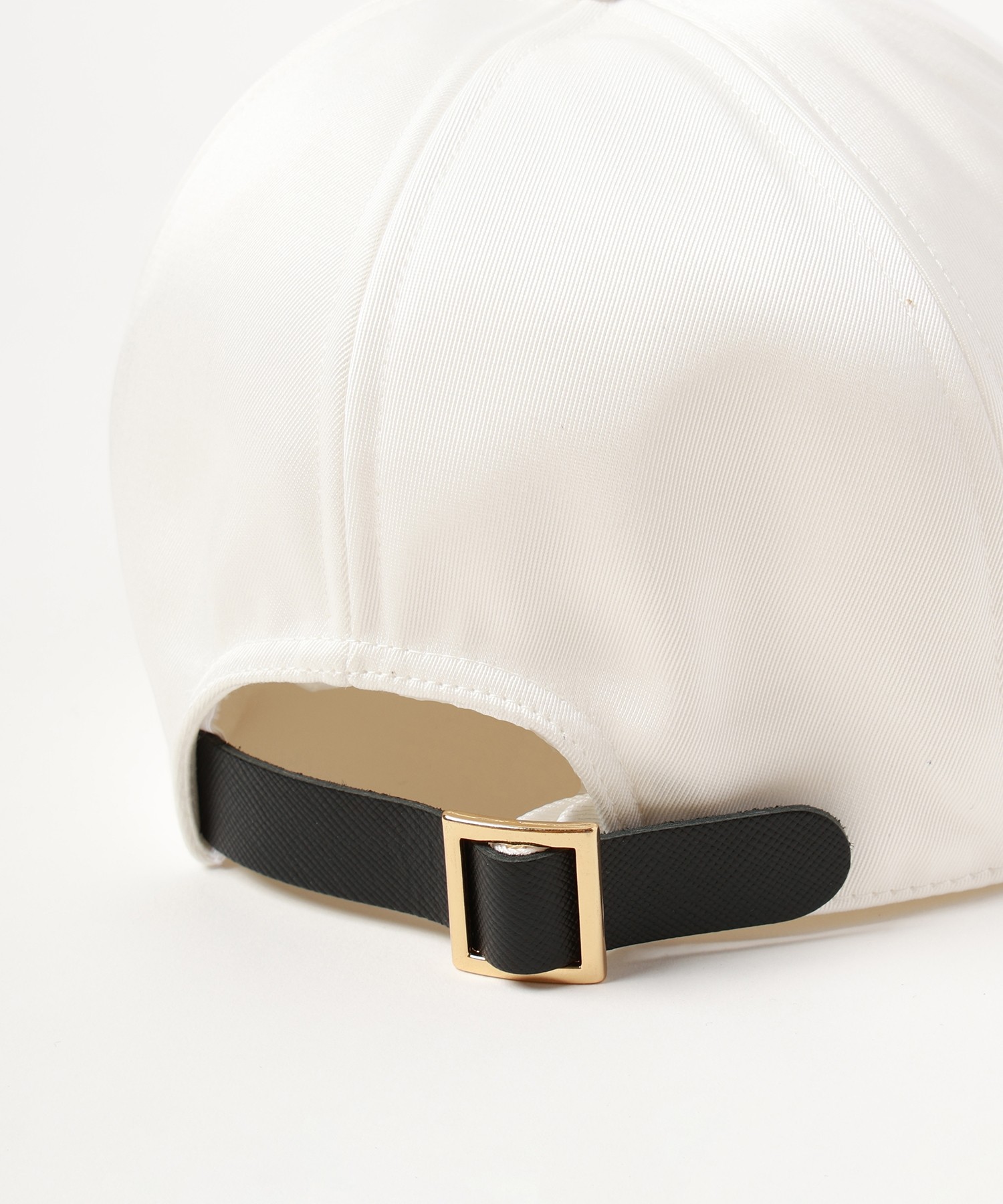 Luxury Double cross Leather Emblem Cap