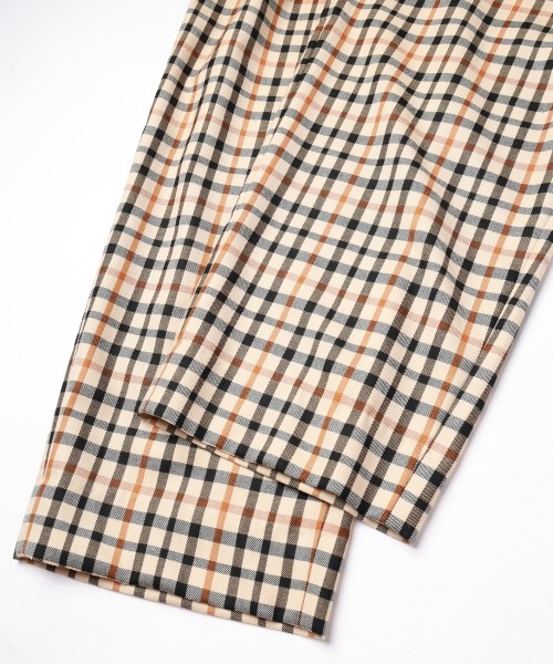 パンツ CULLNI for DAKS LONDON Tuck Pants CULLNI スラックス for DAKS LONDON Tuck Pants with Long Belt