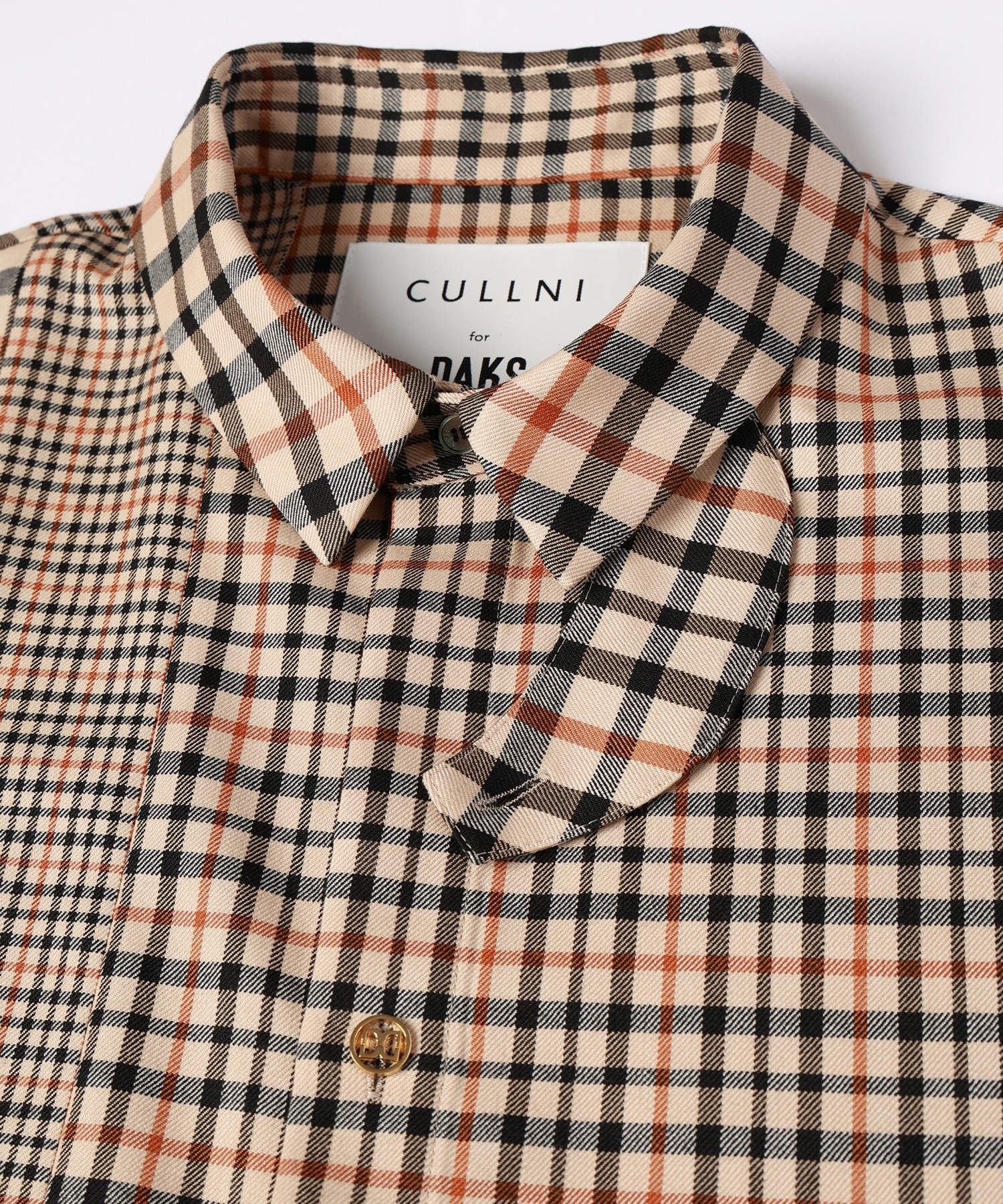 CULLNI for DAKS LONDON Asymmetrical Switching Chin Tab Shirt