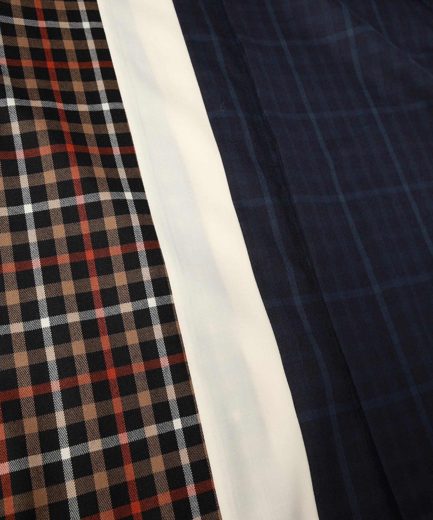 CULLNI for DAKS LONDON Asymmetrical Switching Chin Tab Shirt