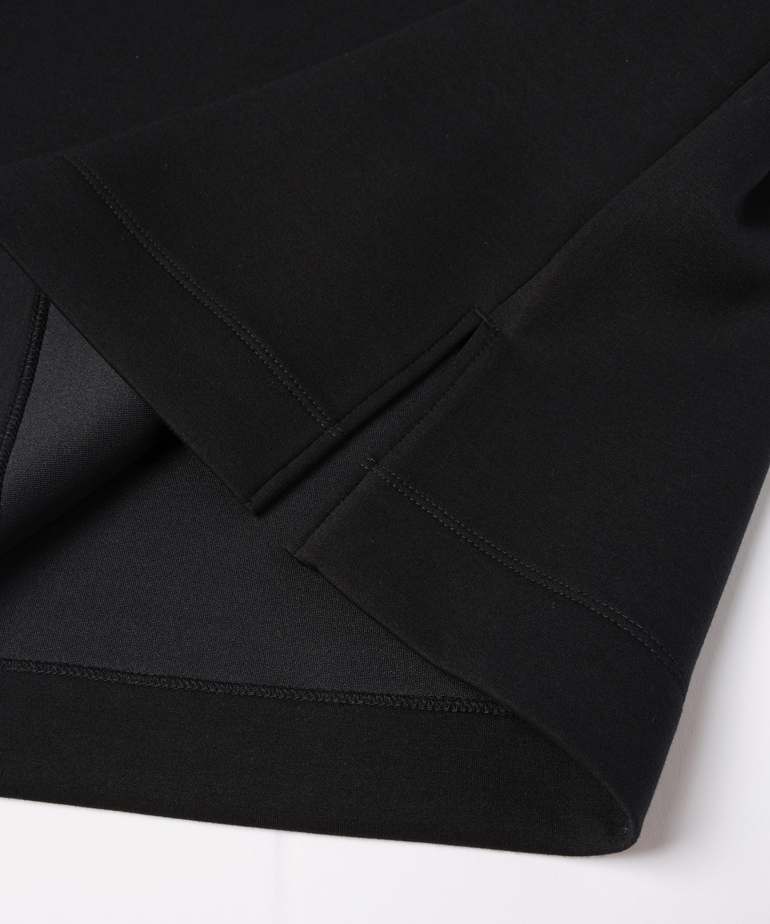 CULLNI for DAKS LONDON Logo Embroidery Hoodie