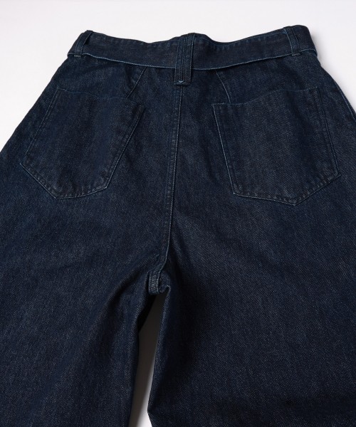 Barrel 1Tuck Wide Denim Pants with Long Belt