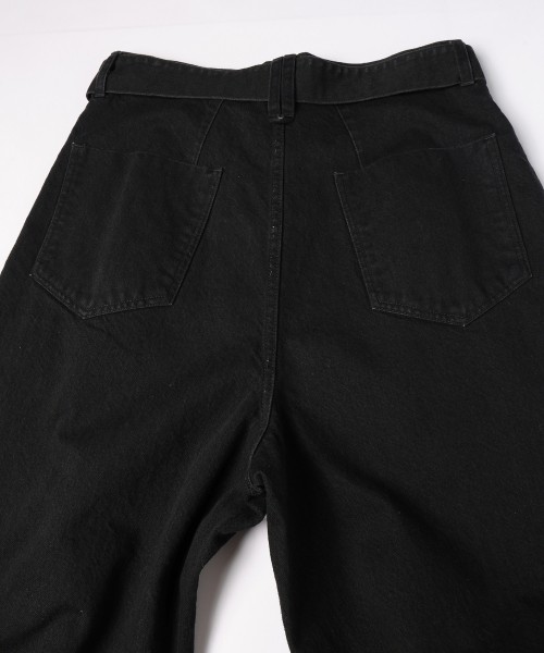 Barrel 1Tuck Wide Denim Pants with Long Belt