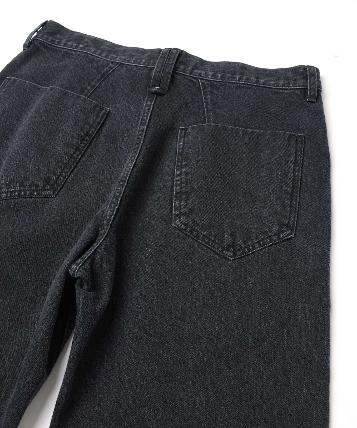 Asymmetrical Pocket Straight Denim Pant