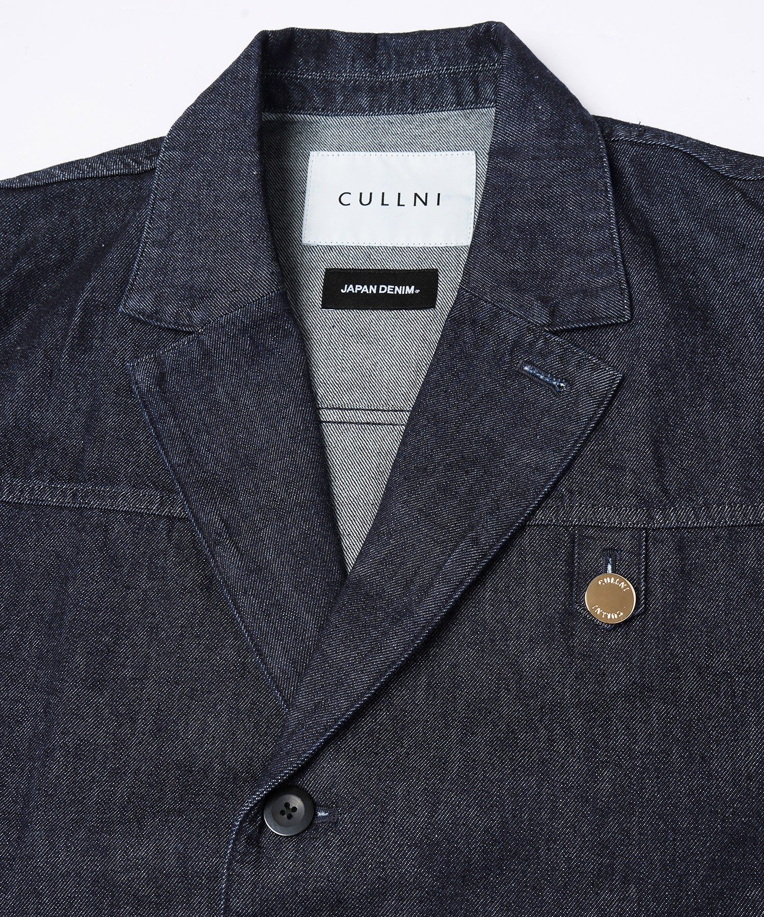 MINIMAL TAILORED JACKET