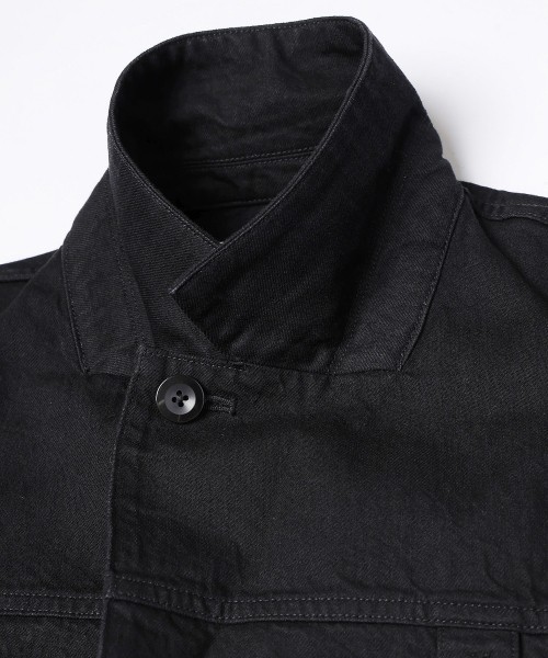 MINIMAL TAILORED JACKET