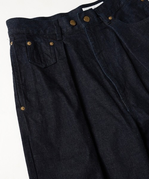 1TUCK ASYMMETRY POCKET PANTS