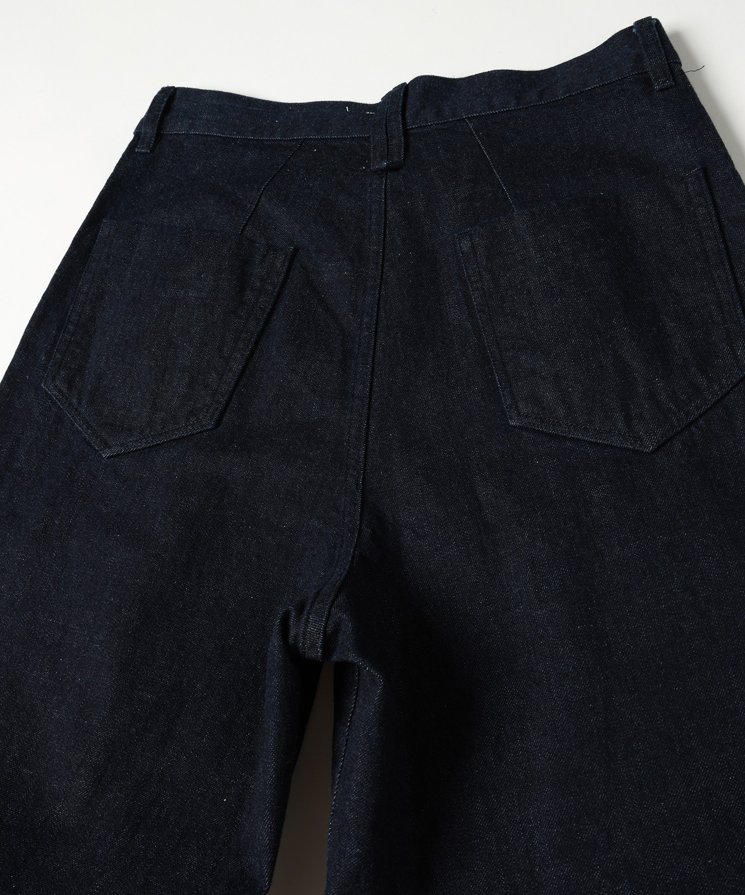 1TUCK ASYMMETRY POCKET PANTS