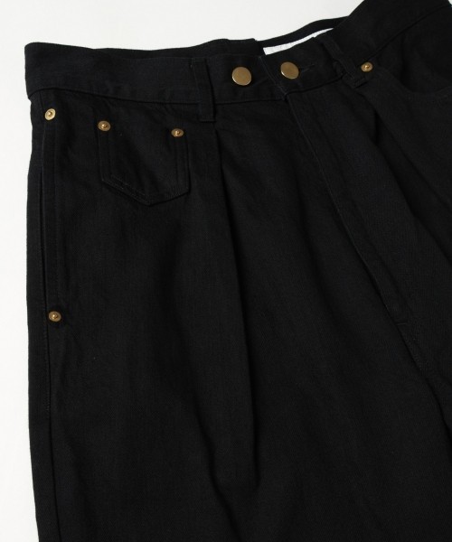 1TUCK ASYMMETRY POCKET PANTS