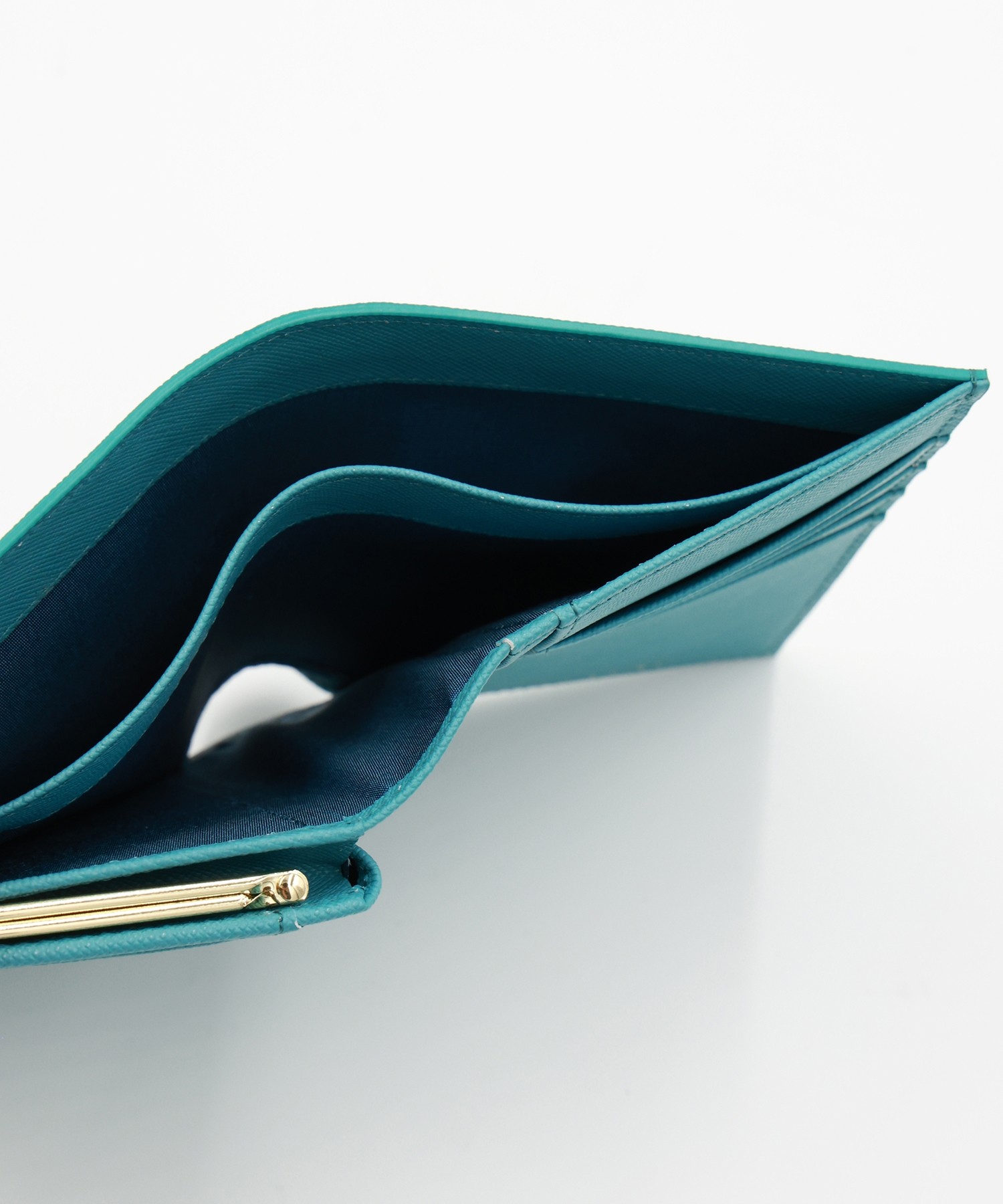 Leather wallet With A Clasp