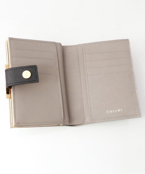 Leather wallet With A Clasp