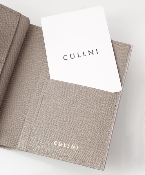 Leather wallet With A Clasp