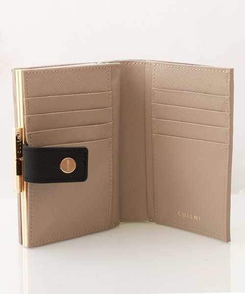 Leather wallet With A Clasp